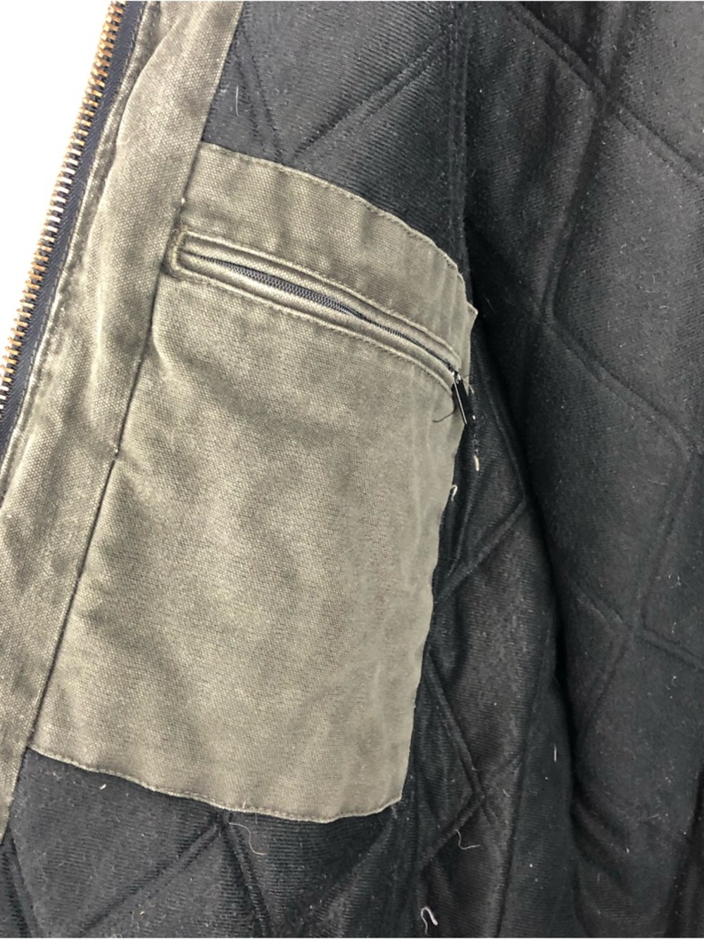 Vintage Men’s Carhartt Duck Jacket with Hood and Leather Logo Patch - Picture 7 of 11
